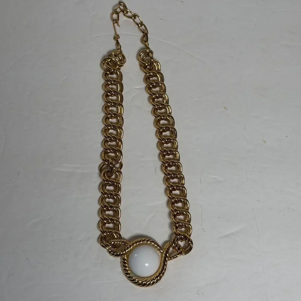 Vintage Trifari Gold Tone Link Necklace White Cabochon Statement Adjustable 19"